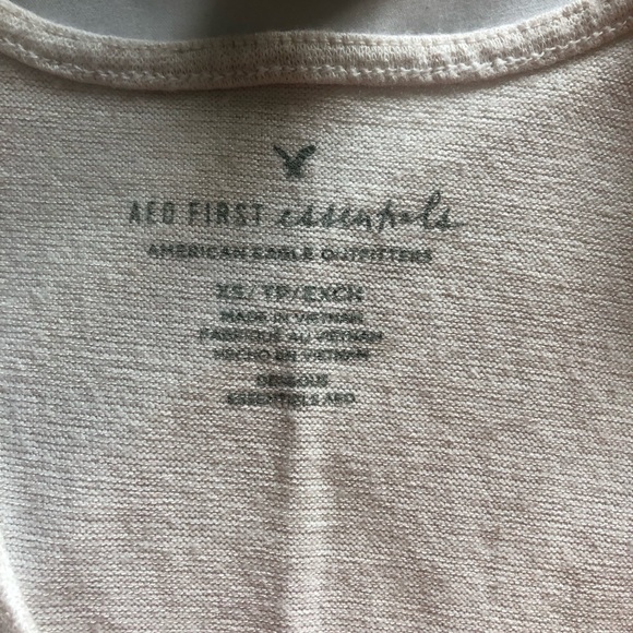 American Eagle Tied Top - Picture 2 of 2